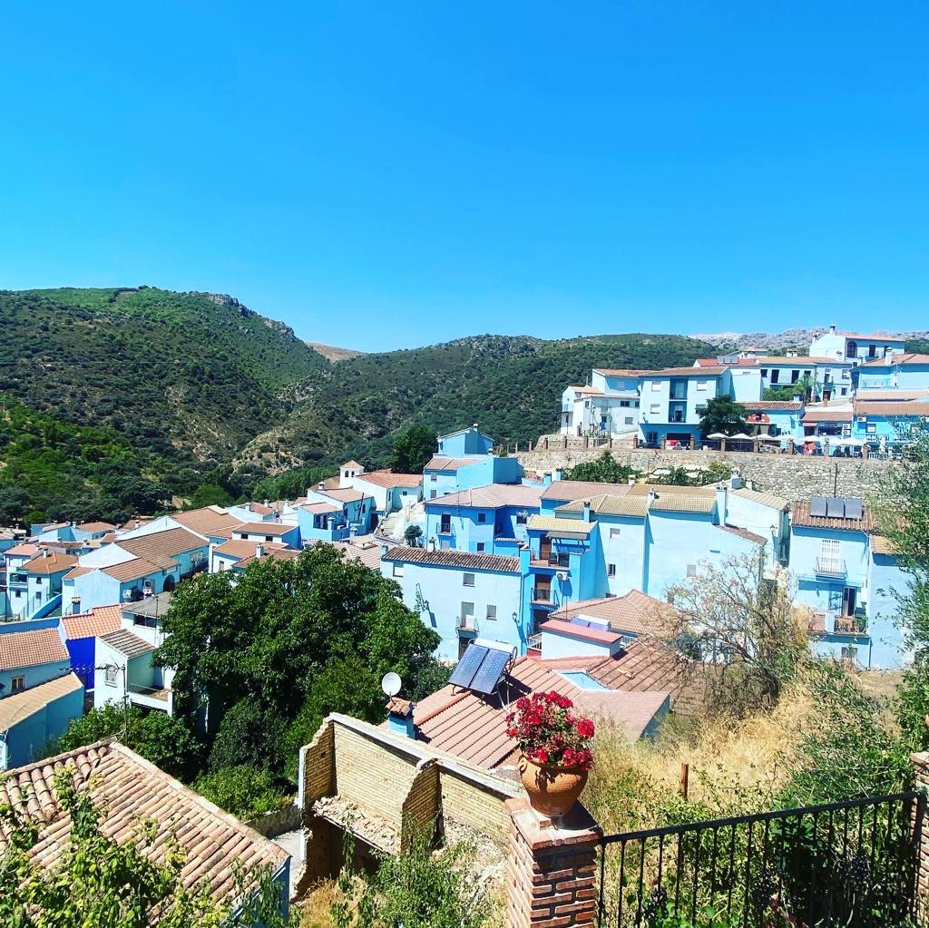 Juzcar, le fameux village bleu d’Andalousie 